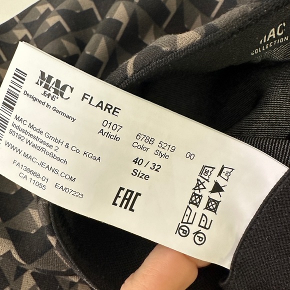 MAC Jeans Flare - Pine Tree Print Pullon Dress Pants sz 40 or size large - Picture 6 of 11